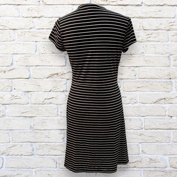 NWT WHBM FAUX WRAP DRESS - SS Stripe Knit Wrap Size 6 - Picture 2 of 6
